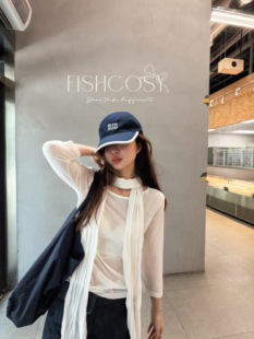 「巨显瘦」韩国货 超垂感简约纯色中袖T恤 配褶皱围巾 Fishcosy
