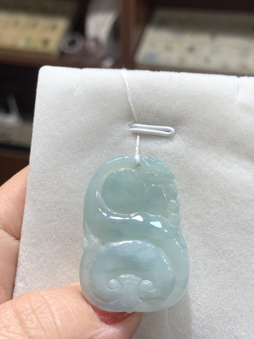 天然A货翡翠玉吊坠 龙头如意玉坠 冰种满绿项坠 如意挂件 玉佩