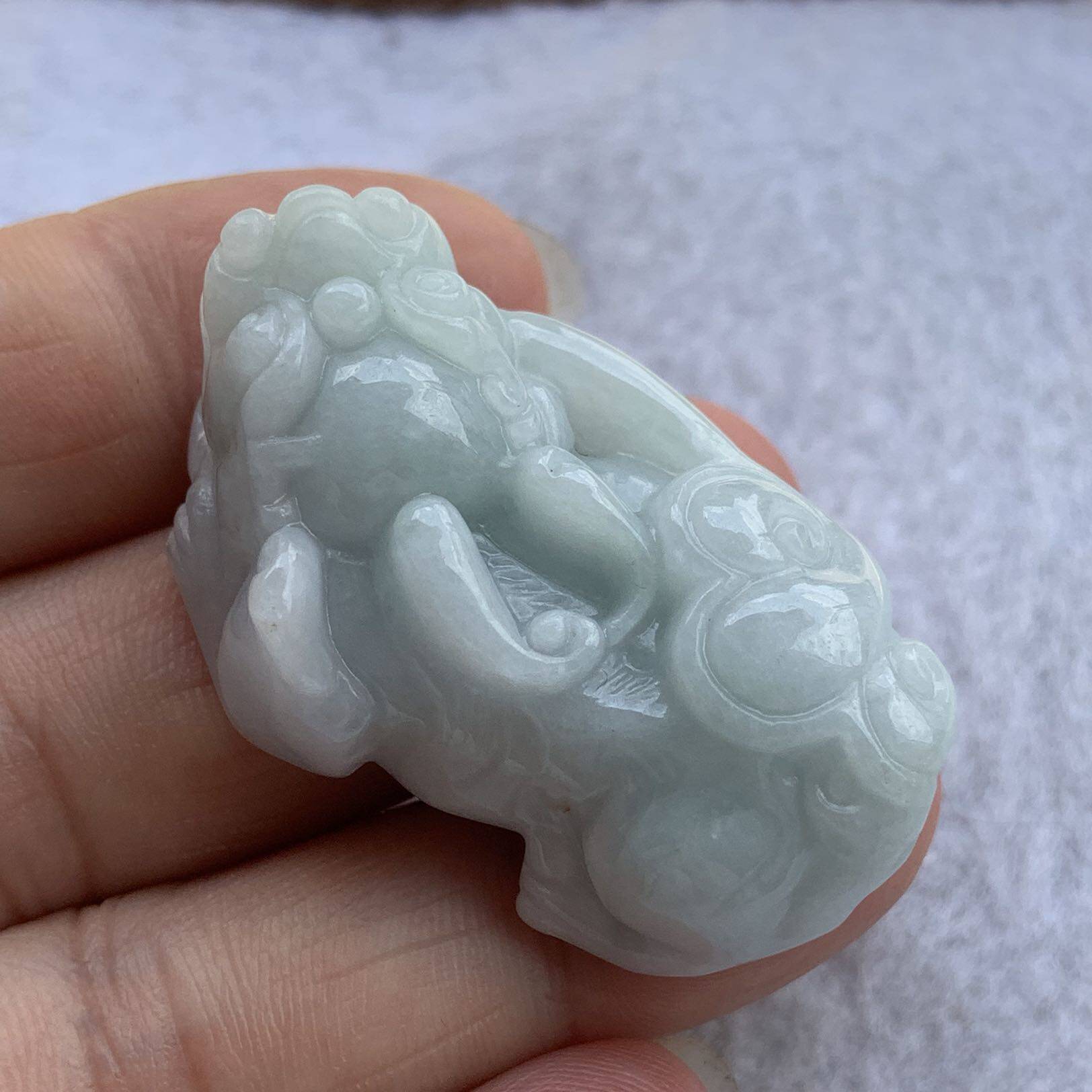 翡翠旺财吊坠玉貔貅挂坠