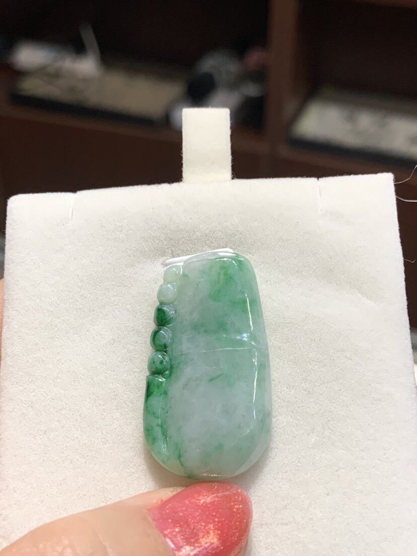 天然A货翡翠玉吊坠 阳绿竹子玉坠 竹节步步高升项坠 节节高玉佩