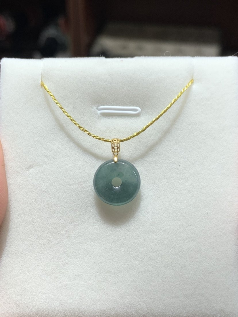 18K金镶嵌翡翠满绿平安扣小吊坠 天然A货翡翠 冰种迷你挂坠 锁骨