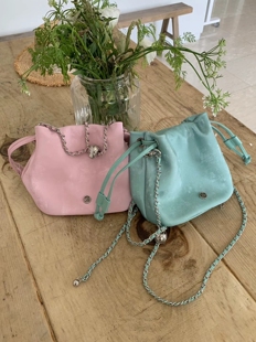 韩国东大门代购leonie小众设计洋气水桶包女士时尚链条单肩斜挎包