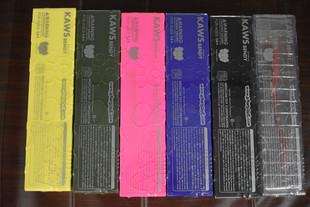 MEDICOMTOY KAWSBENDY潮玩设计公仔精虫6款一套限量正品现货