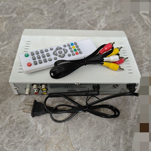 新款包邮通用机顶盒开机直接看免费电视节目农村城市通用赠运费险