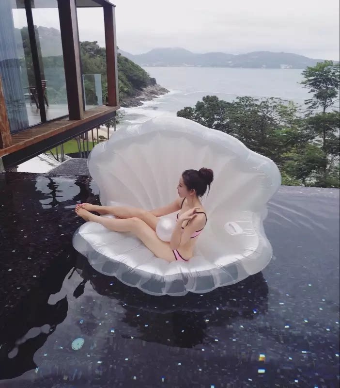 成人大号独角兽水上充气坐骑火烈鸟浮床天鹅浮排彩菠萝游泳圈儿童