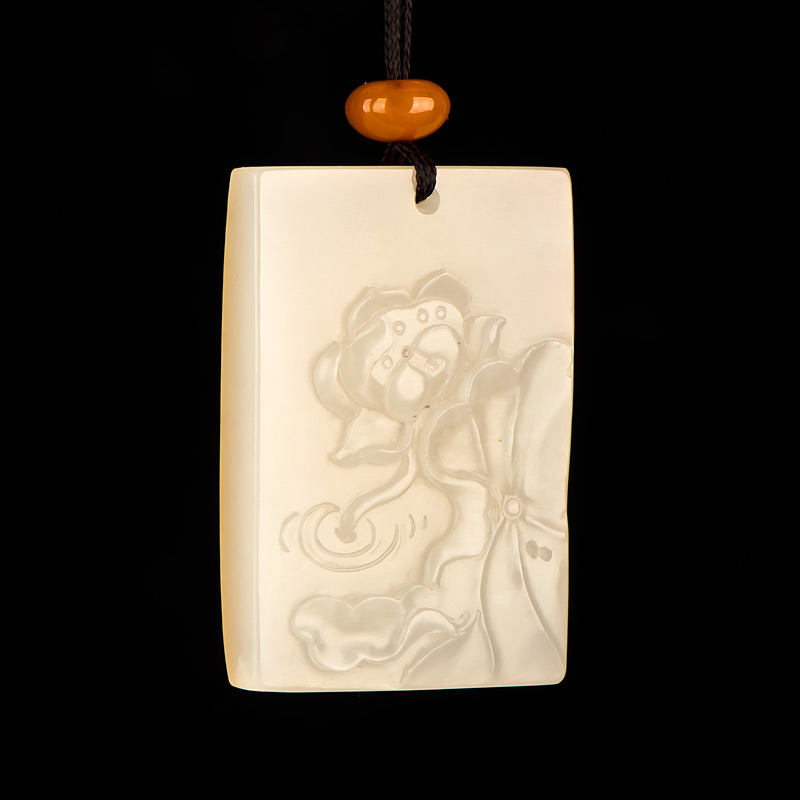 新疆和田玉黄皮白玉籽玉挂件 17克清廉籽料天然挂坠吊坠