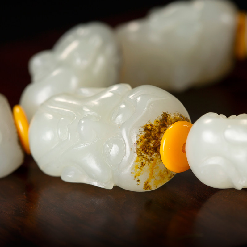 俄罗斯鹿皮白玉籽玉手链罗汉80.6克天然籽料