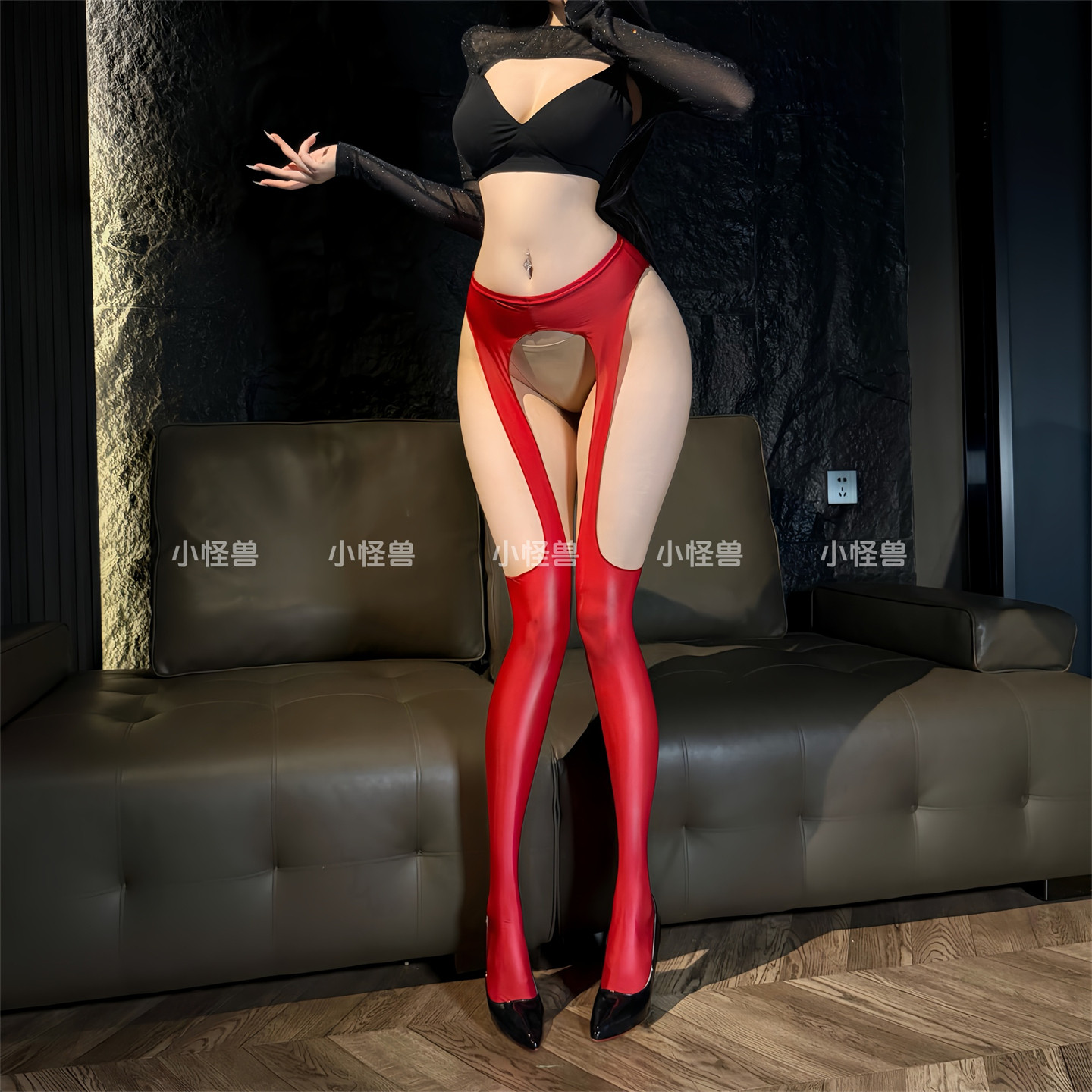 小怪兽：【火辣吊带打底裤】丝裤光泽打底袜超薄丝滑免脱连体裤袜