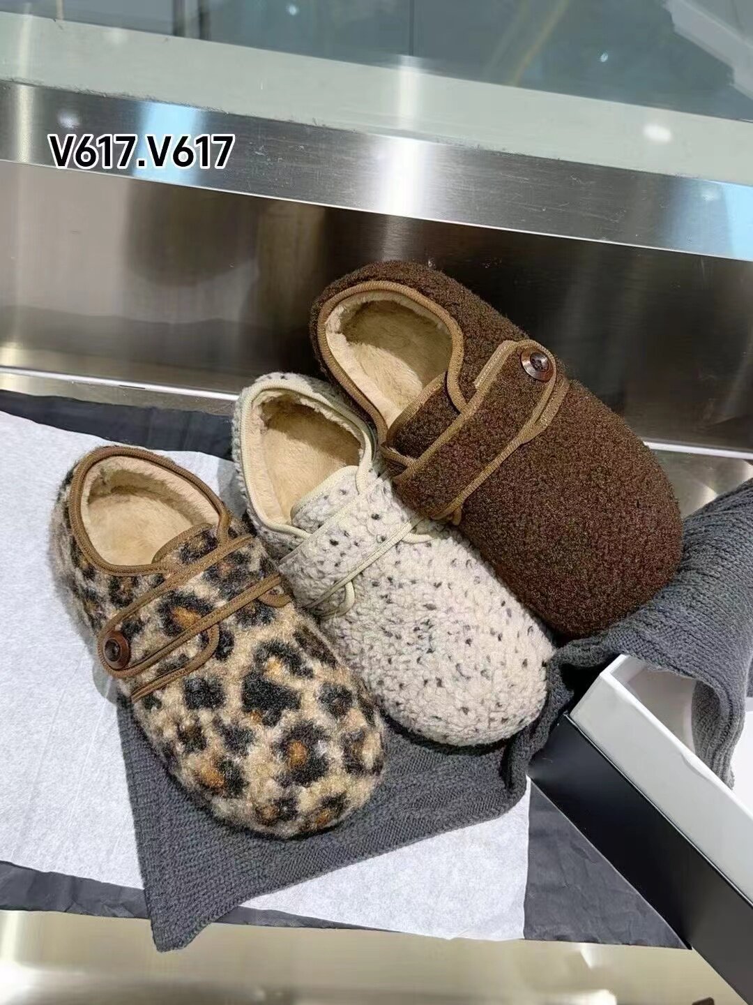 爆款～毛毛鞋 钮扣小面包3cm增高版保暖玛丽珍鞋女勃肯鞋