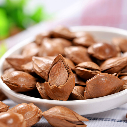 新疆库车奶香味开口小白杏1斤