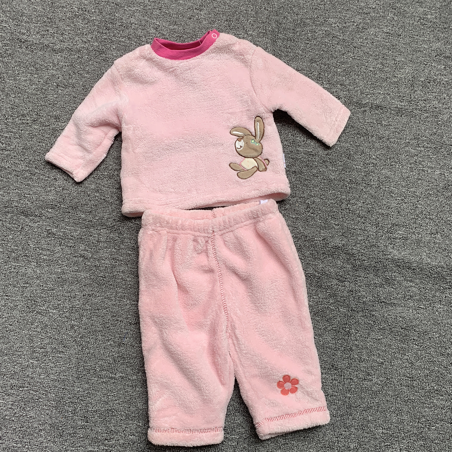 0-3个月 外贸单新生初生婴儿女宝宝珊瑚绒保暖上衣长裤套装两件套