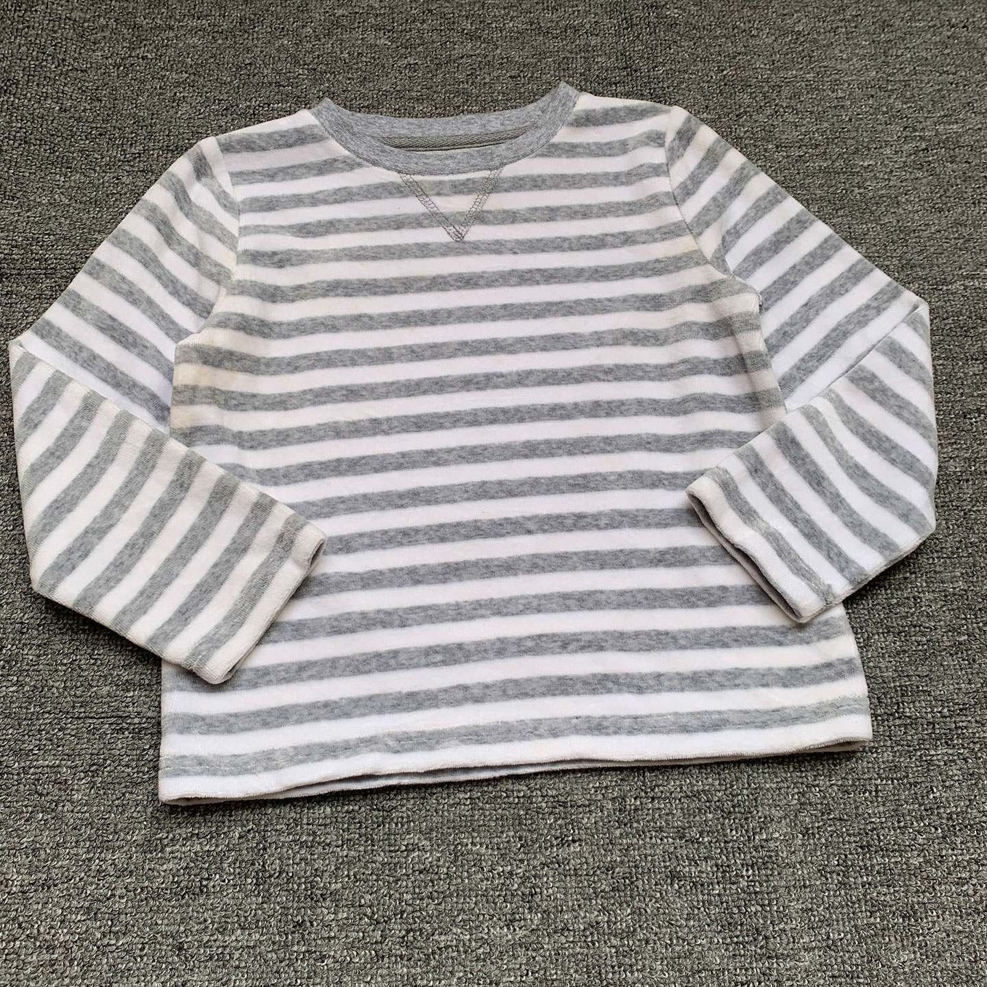 2-3岁 法单纯原儿童男孩小童天鹅绒圆领家居服上衣罩衣外套卫衣