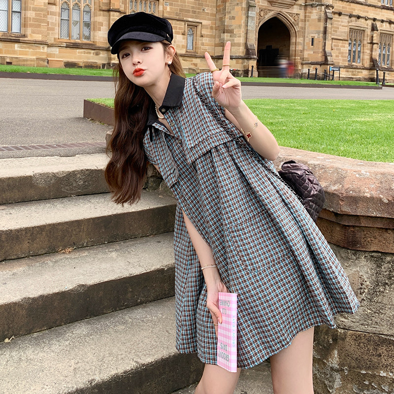 韩系俏皮减龄学院风格纹连衣裙女2025春秋季新款法式宽松显瘦短裙图片