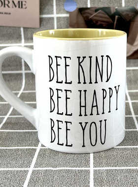 可爱卡通小熊维尼素描手绘风简约水杯马克杯牛奶咖啡杯儿童水杯