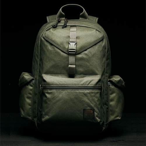 弧形背带户外双肩包FILSON36升