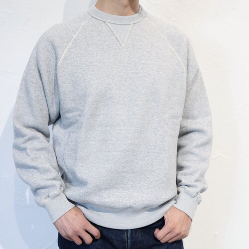 日本制Loop&Weft双V领复古卫衣