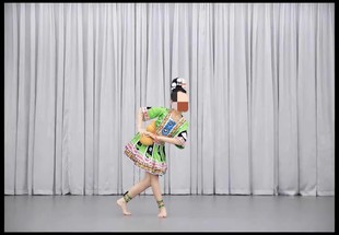 彝家妞妞舞蹈服装儿童酒妹演出服舞台民族舞定制女裙苗族独舞艺考