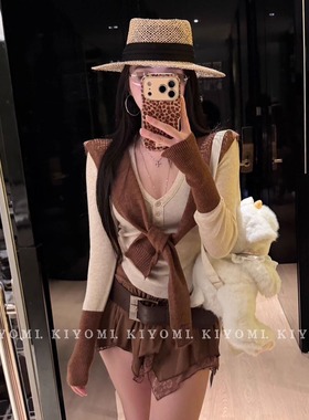 现货~KIYOMI正版韩版纯欲辣妹撞色拼接V领垫肩披肩两件套显瘦打底