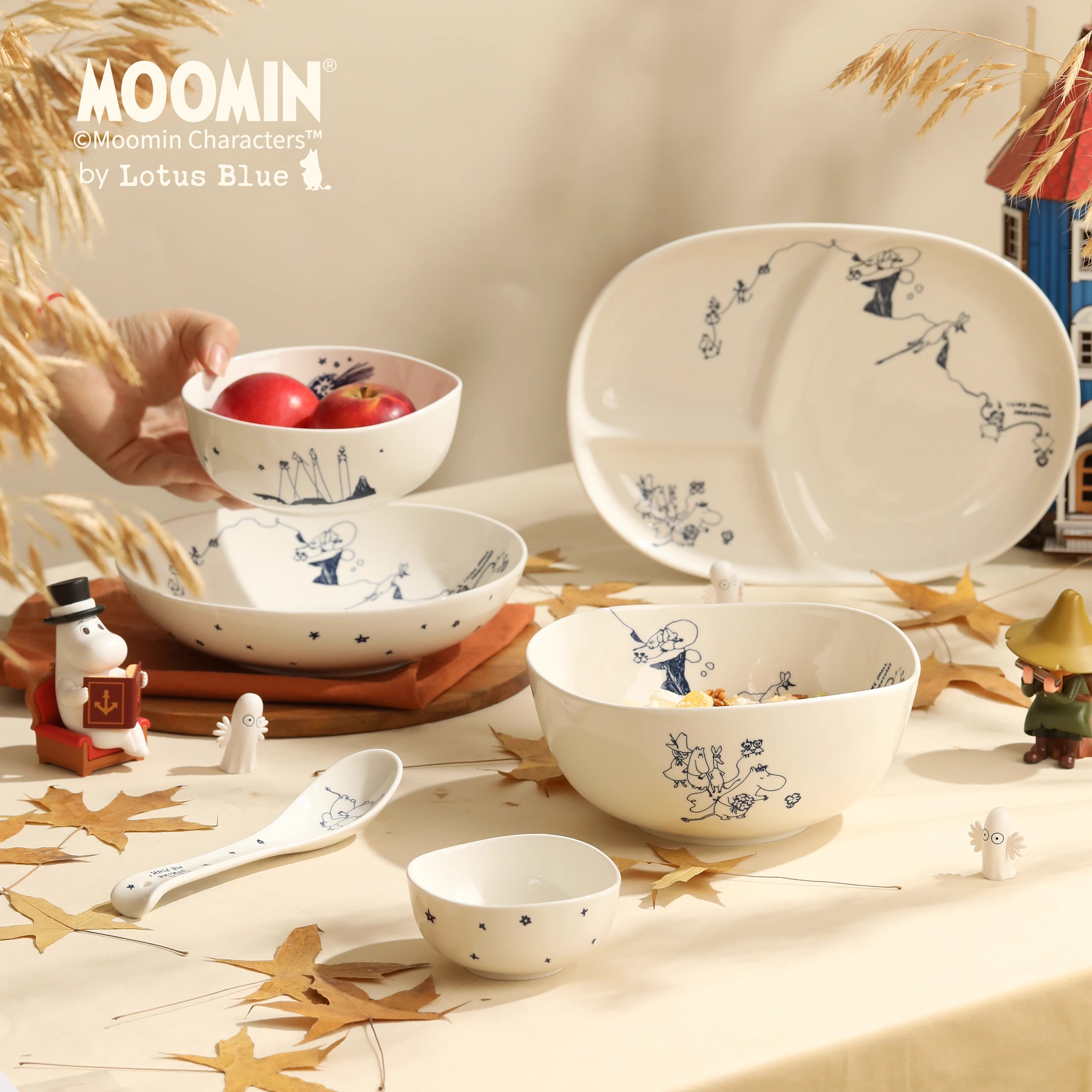 moomin姆明陶瓷碗汤碗分格菜盘子