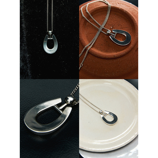 MRS Studios 马年限定 马蹄造型吊坠 胎体黄铜电镀铑金项链