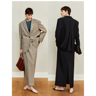极地半裙搭配 精纺羊毛極简ROW风时髦后开衩设计西装 MRS Studios