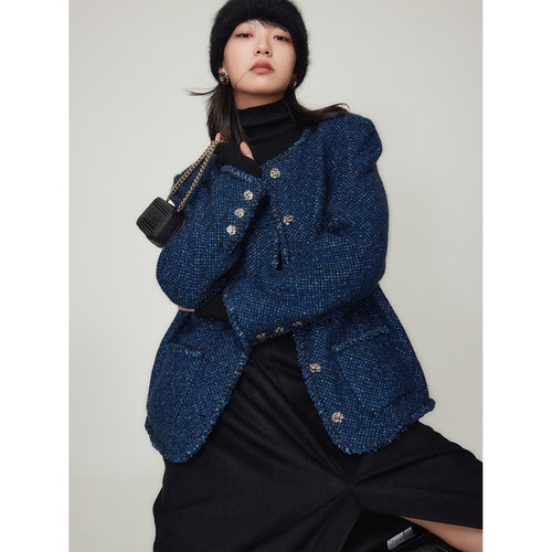 意大利经典箱式鱼鳞小香外套