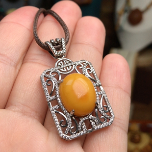 S925银牌子镶嵌蜜蜡