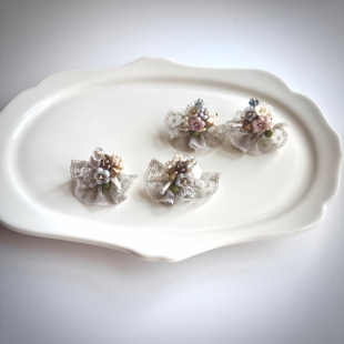 原创手工串珠凡尔赛花园捷克琉璃蕾丝小裙子花束耳环耳夹戒指礼物