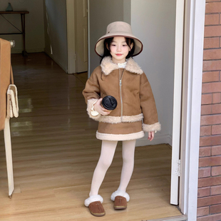 女童秋冬韩系时髦感皮毛一体外套保暖羊羔绒麂皮半身裙加厚两件套