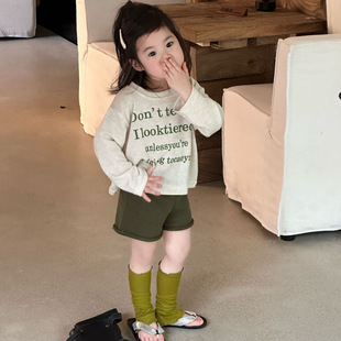 女童套装春秋装2026新款女宝宝字母印花T恤短裤两件套儿童洋气潮