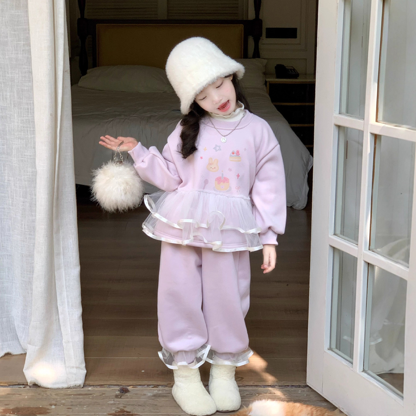 女童粉色卡通拼接卫衣套装网纱酷