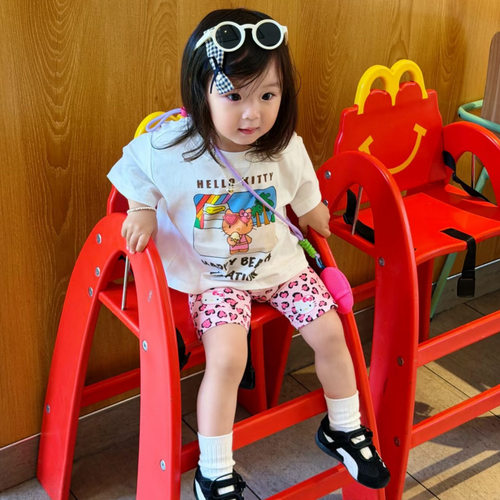 儿童套装2026夏季新款女童卡通印花短袖上衣小女孩豹纹kt猫打底裤