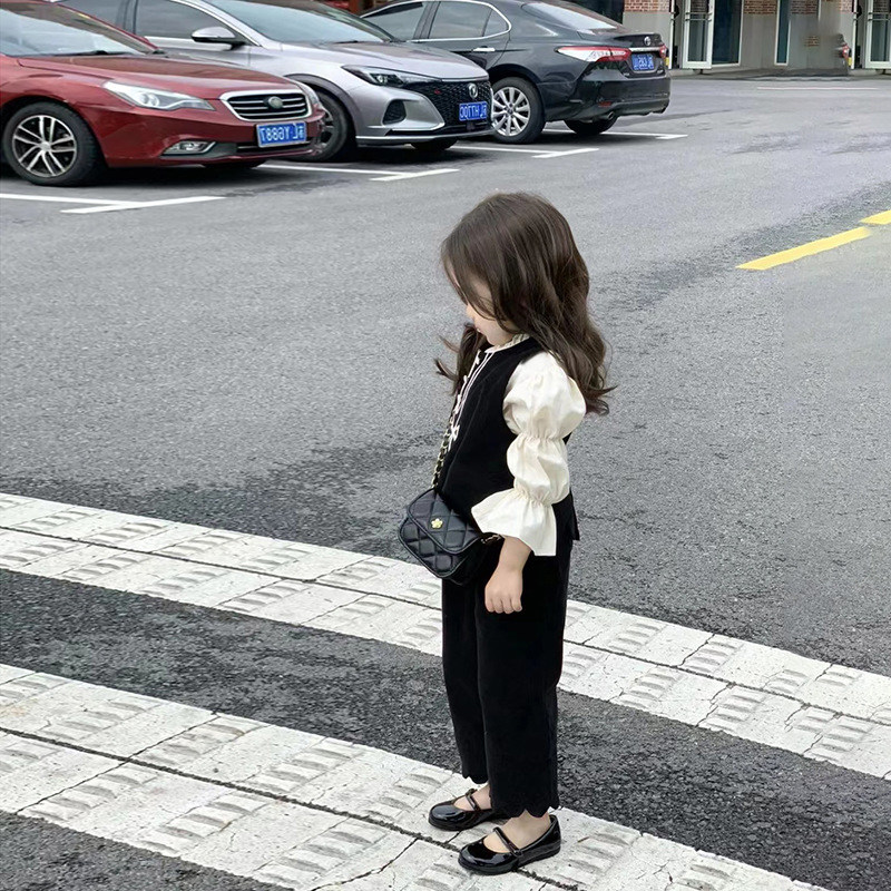 秋季女童套装女童马甲背心套装洋气女童泡泡袖衬衫花边长裤套装潮