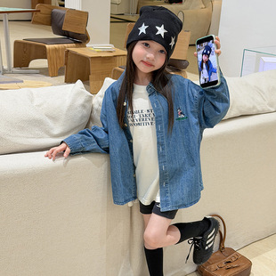 儿童复古水洗牛仔衬衫女童宽松休闲小狗刺绣衬衣外套韩版秋装上衣