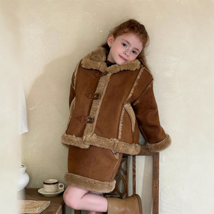 2025冬季新款童装女童加绒外套半身裙儿童鹿皮绒皮毛一体保暖上衣