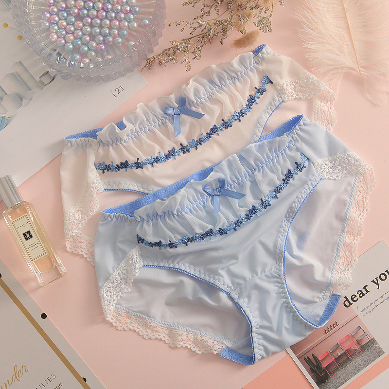 白蓝柔柔~蕾丝三角裤性感刺绣