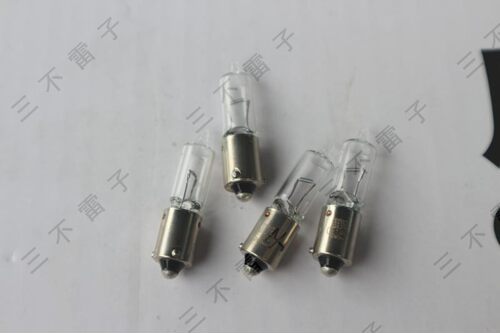 上汽大众朗行后雾灯