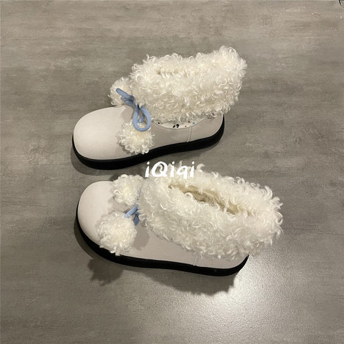 甜美可爱风毛绒雪地靴女
