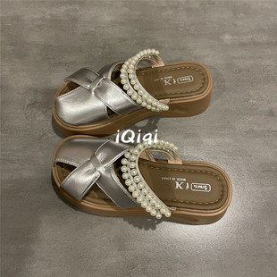 七七主人家 夏天巨好看不累脚的凉鞋女款2025新款小香风珍珠镂空