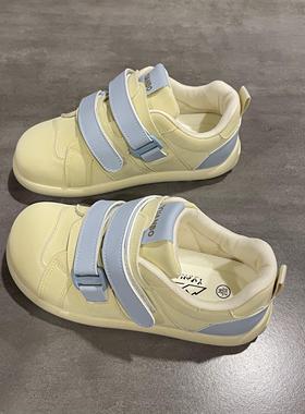 七七主人家 奶黄色可爱魔术贴板鞋女2025春季新款学生休闲鞋子女