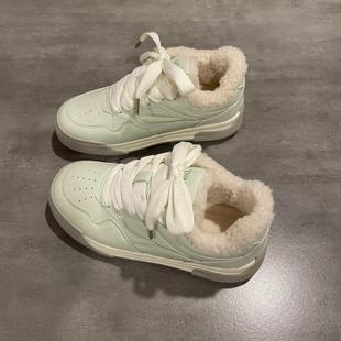 七七主人家小清新薄荷绿加绒棉鞋女冬季鞋子女防寒保暖板鞋运动鞋