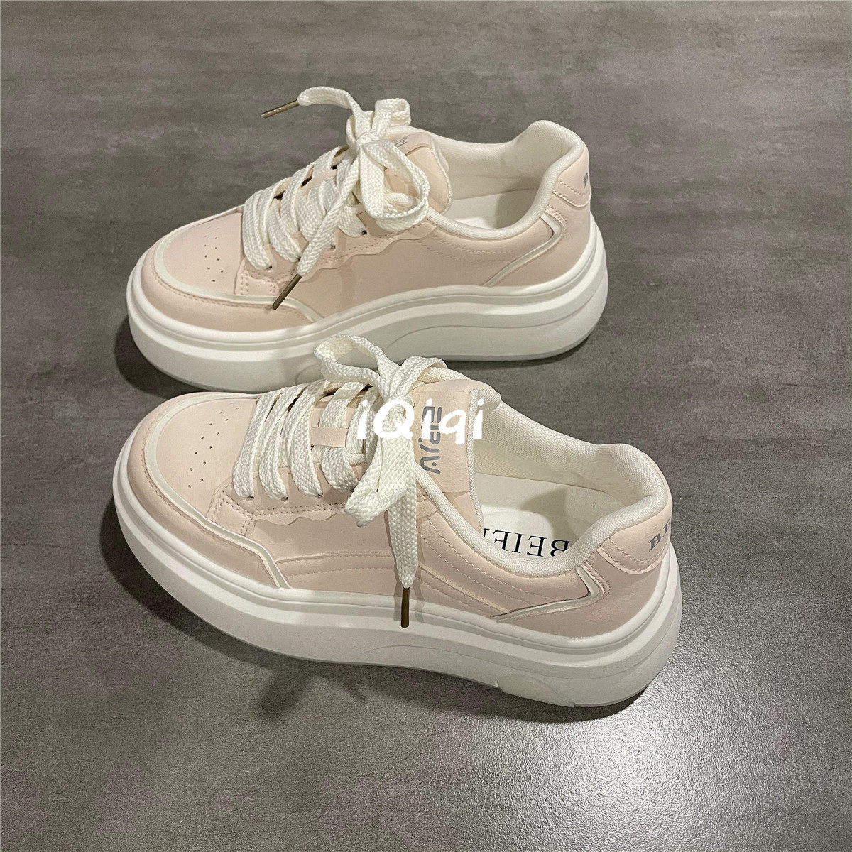 少女心爆棚的厚底板鞋