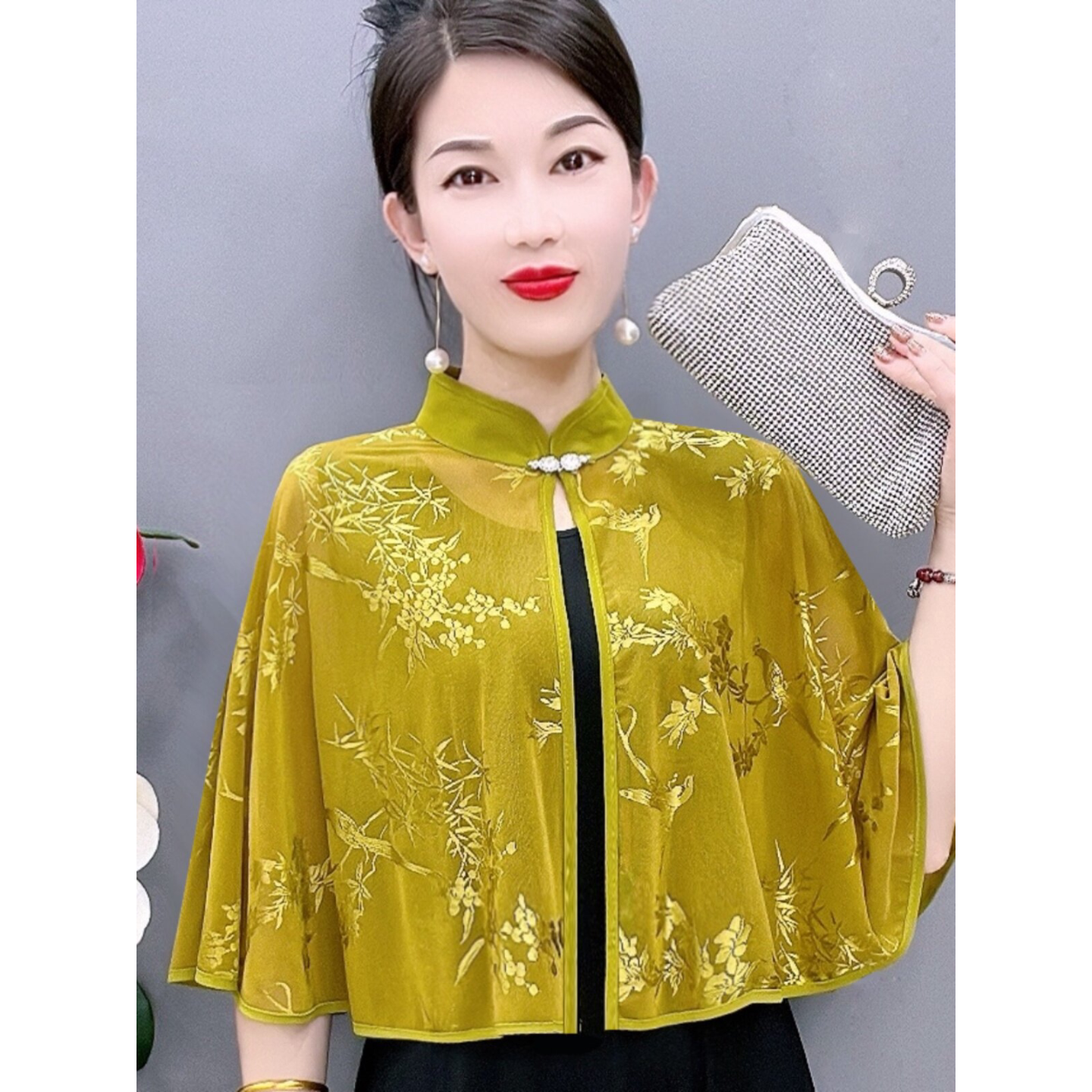 夏天外搭小披肩配吊带连衣裙女短款斗篷蕾丝外搭开衫高档时髦外披