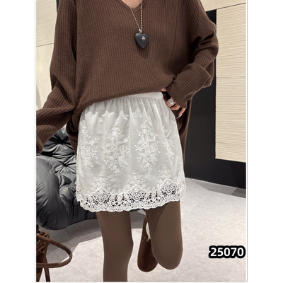 白色蕾丝屁帘女夏季配鲨鱼裤大码胖mm遮臀屁股显瘦叠穿下摆短裙子