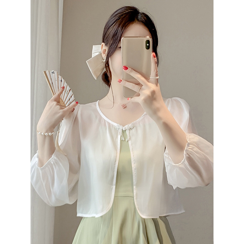 春装冰丝防晒开衫女夏罩衫配吊带裙子外搭薄款披肩2026新款小上衣
