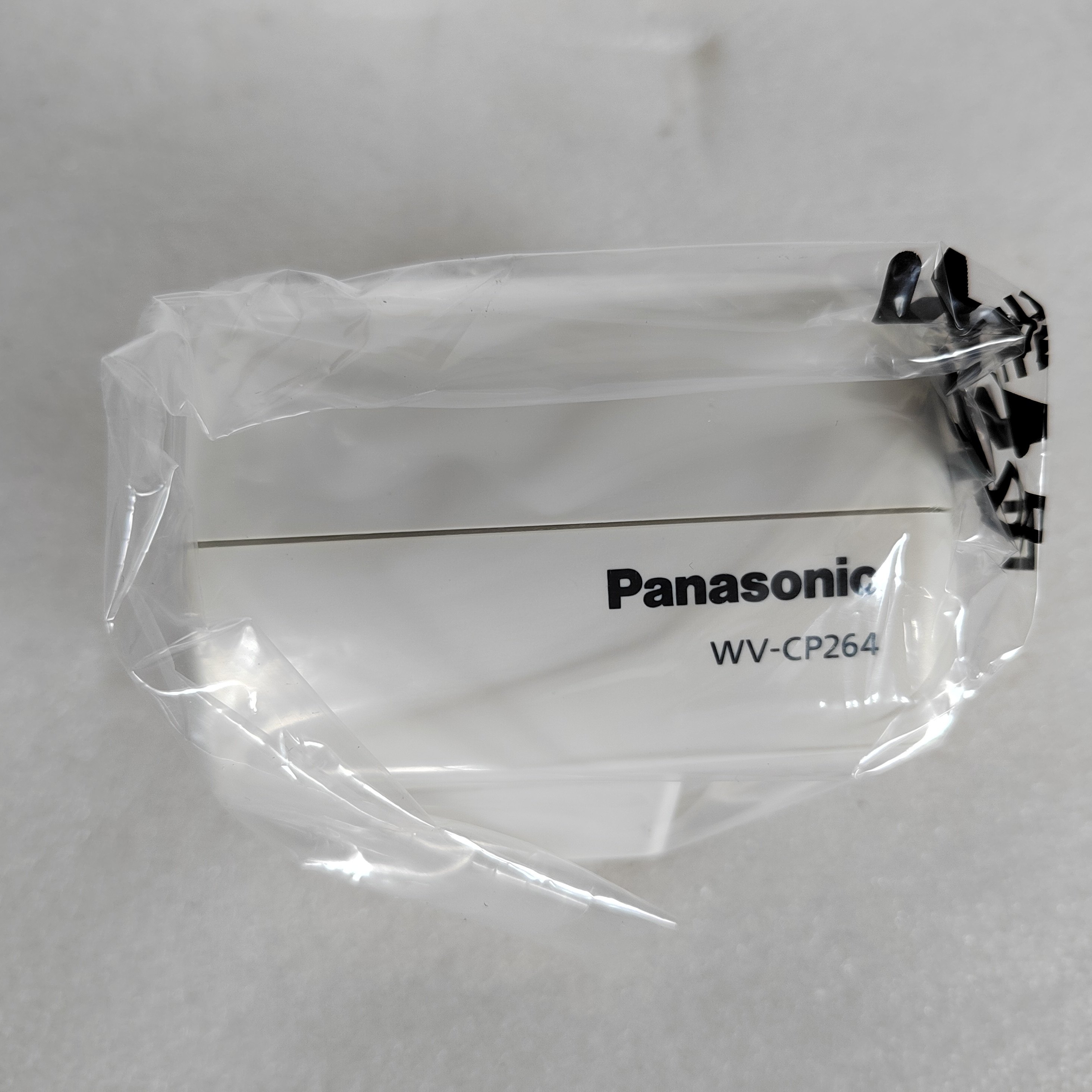 松下 WV-CP264CH 枪式摄像头  低照度高清变焦模拟监控摄像机正品