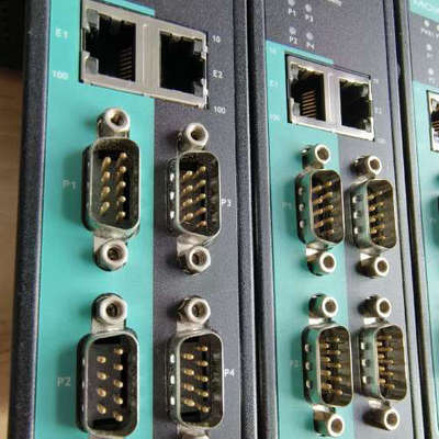 MOXA摩莎 NPORT IA5450AI ，串口服务器 工议价