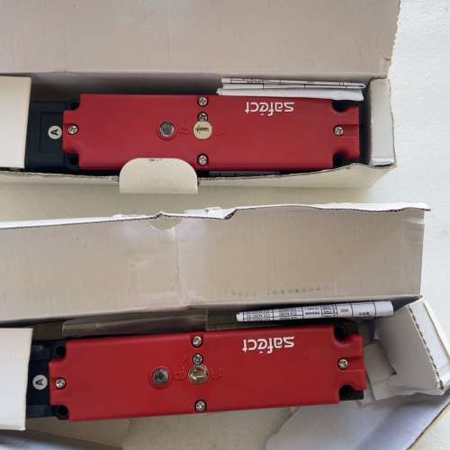 Safect 安全门开关CLS-M1AD 电议价