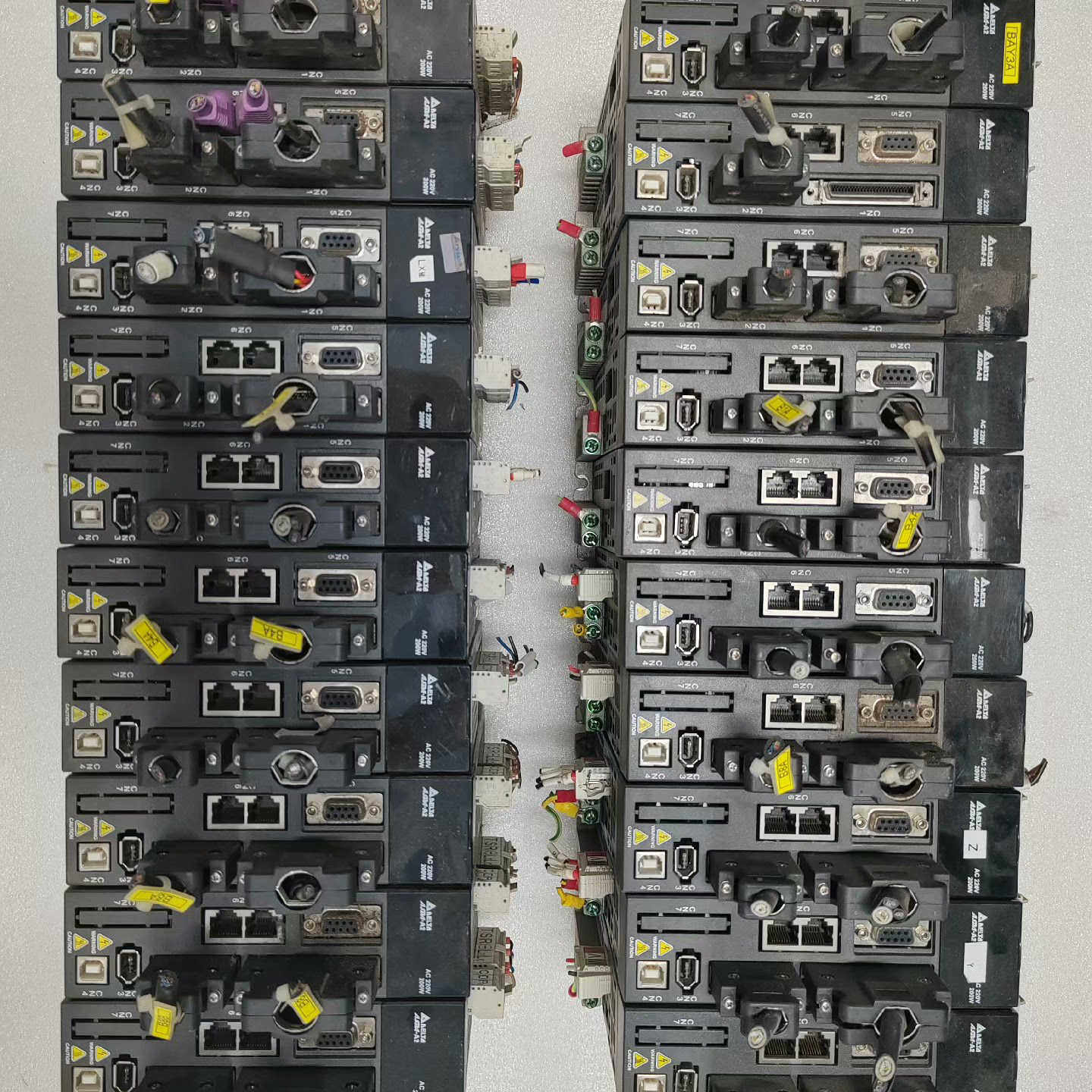 DAI1A2-0221-F，台达伺服驱动器200w，议价