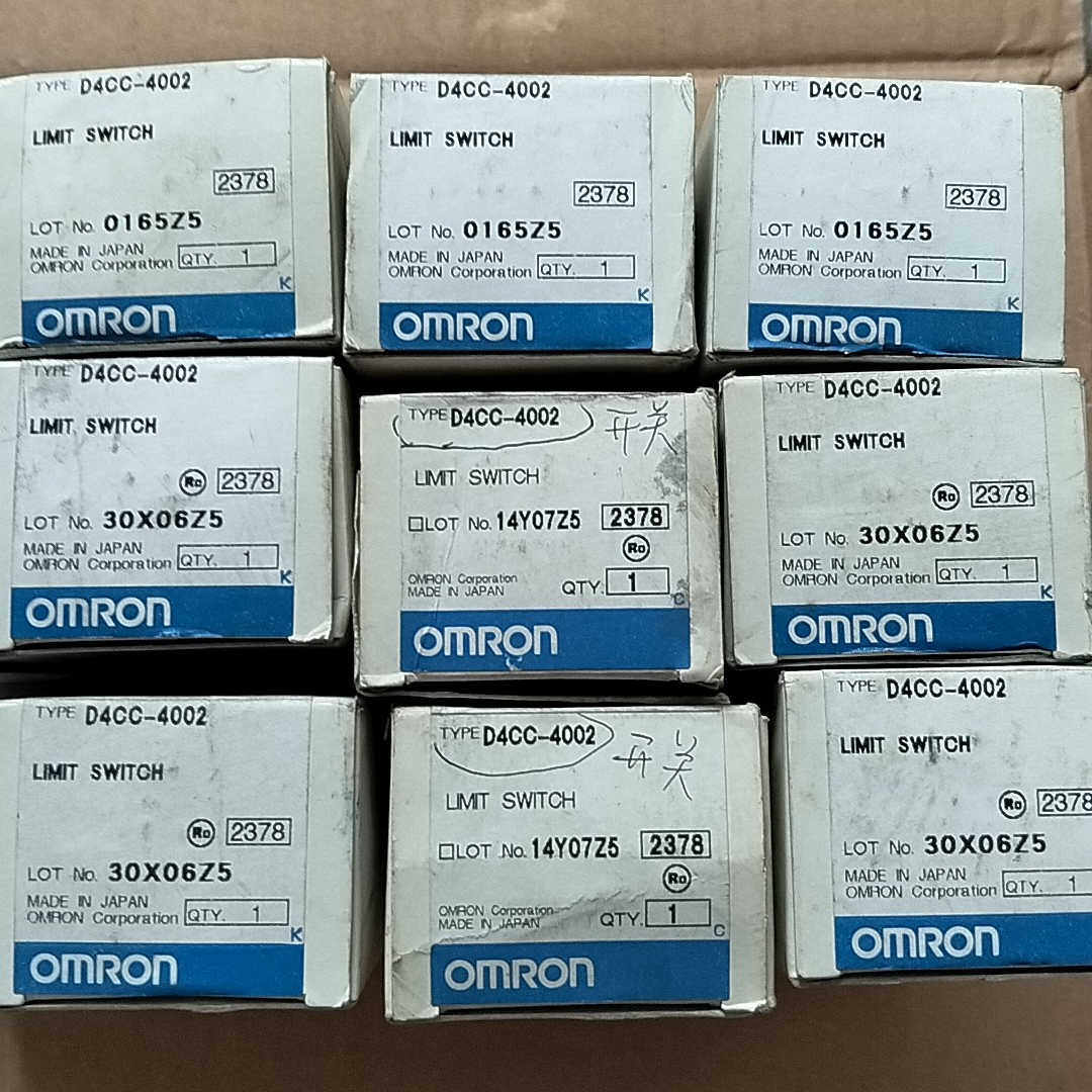 行程开关D4CC-4002  12只，议价
